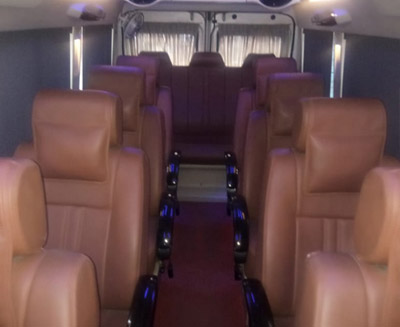 9 Seater Tempo Traveller