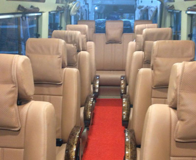 9 Seater Tempo Traveller